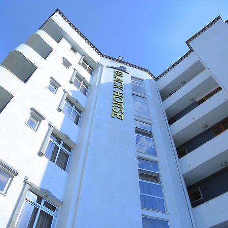 Black Horse Hotel Apartment Addis Ababa Exterior foto
