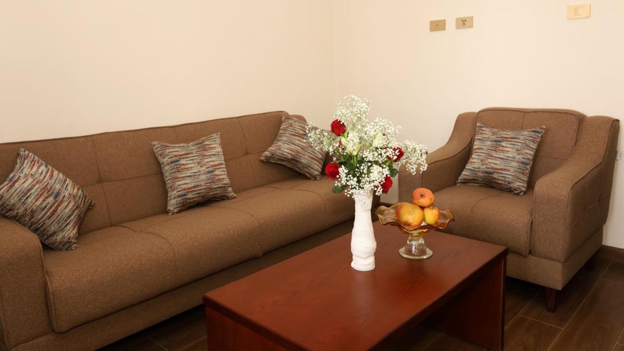 Black Horse Hotel Apartment Addis Ababa Exterior foto