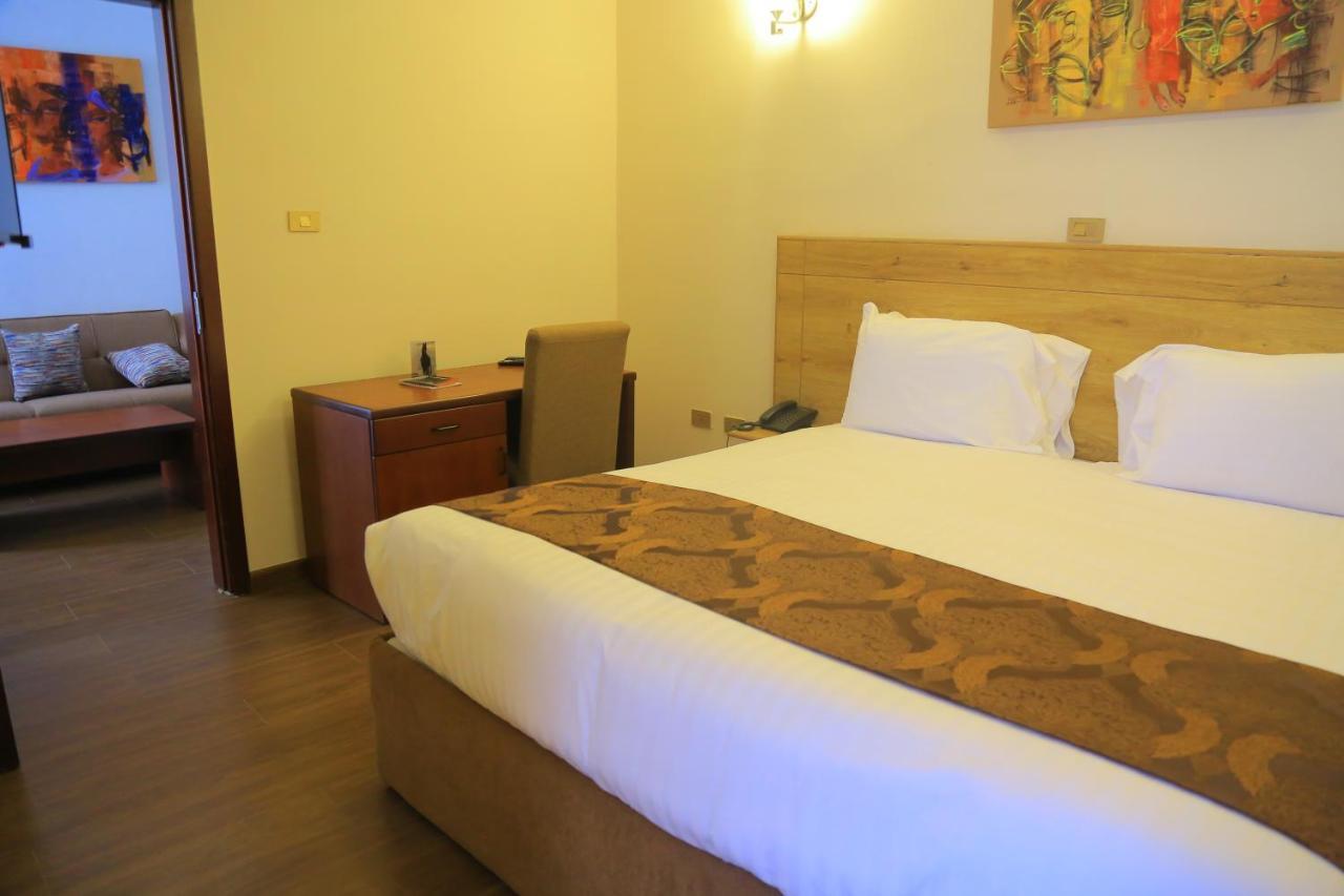 Black Horse Hotel Apartment Addis Ababa Exterior foto