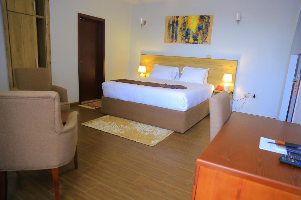 Black Horse Hotel Apartment Addis Ababa Exterior foto